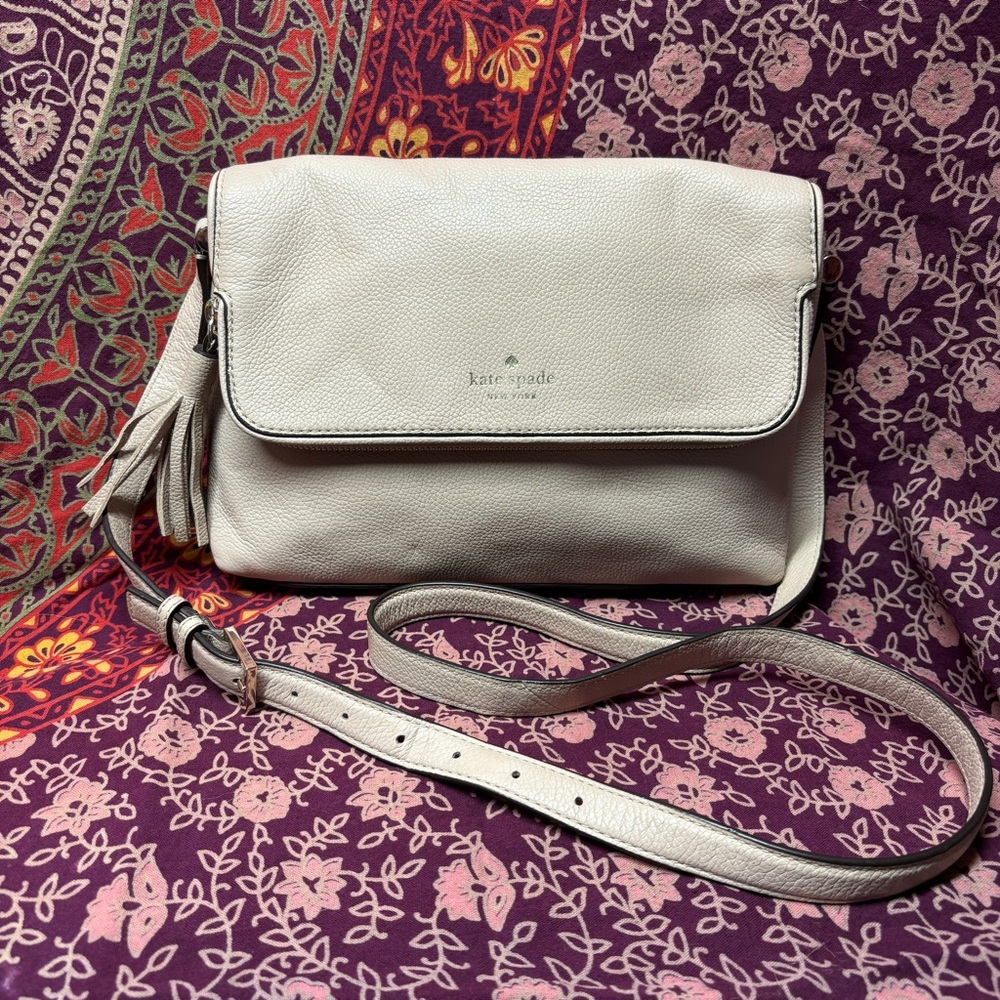 Kate Spade New York crossbody bag
